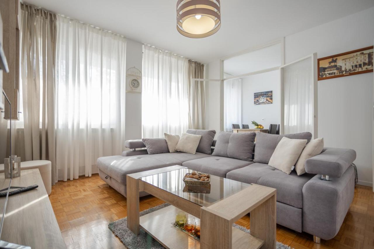 Apartment Sara Beograd Eksteriør billede
